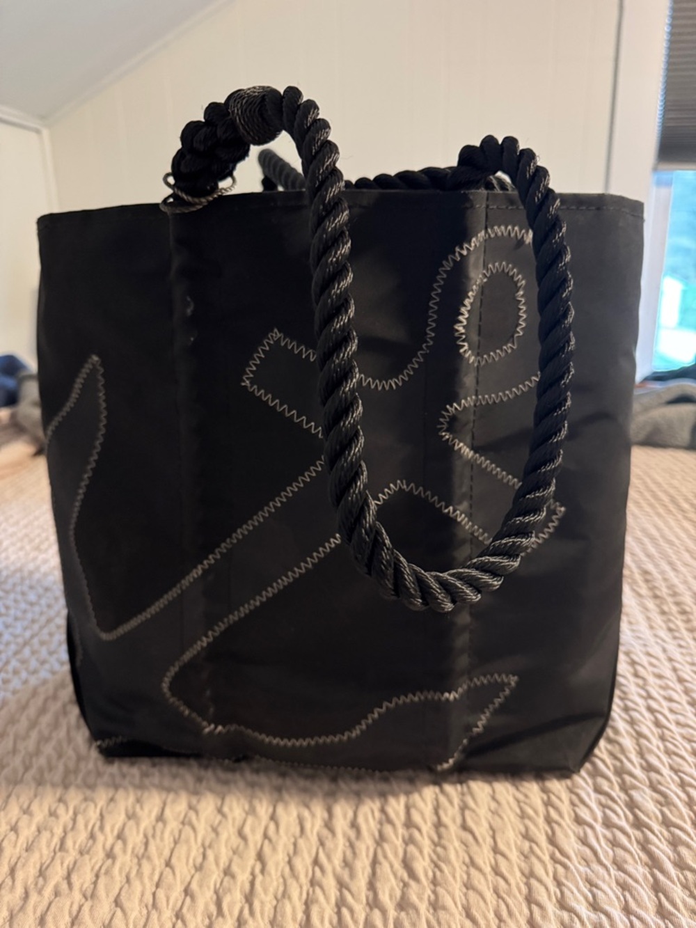 Medium SEA BAGS  black on black